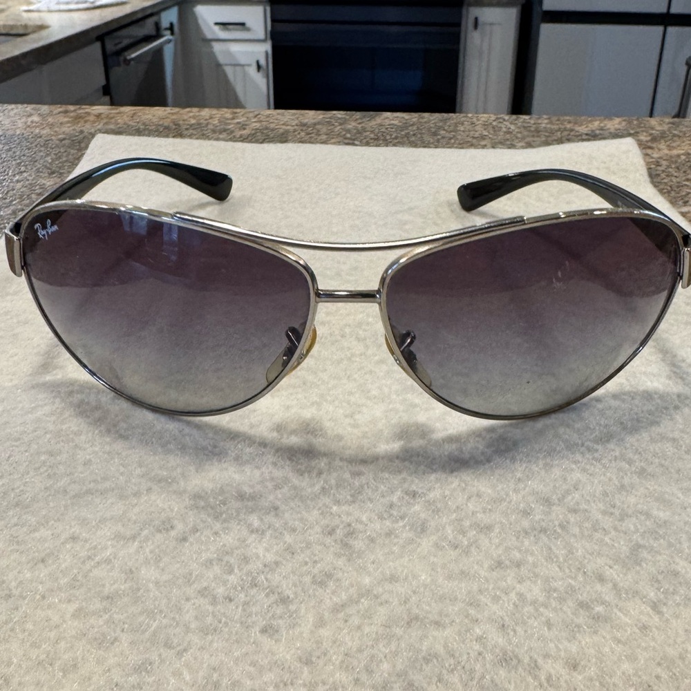 Men’s aviator rayban sunglasses